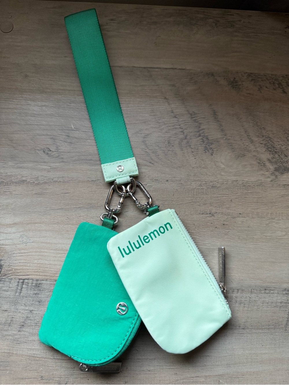 Lululemon Dual Pouch Wristlet Emerald Ice/Mint Moment